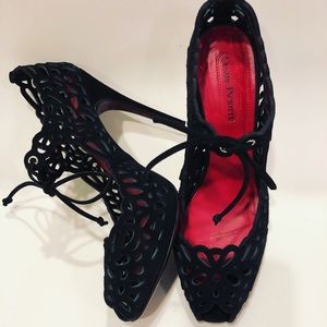 Cesare Paciotti suede heels. Used ones!!!